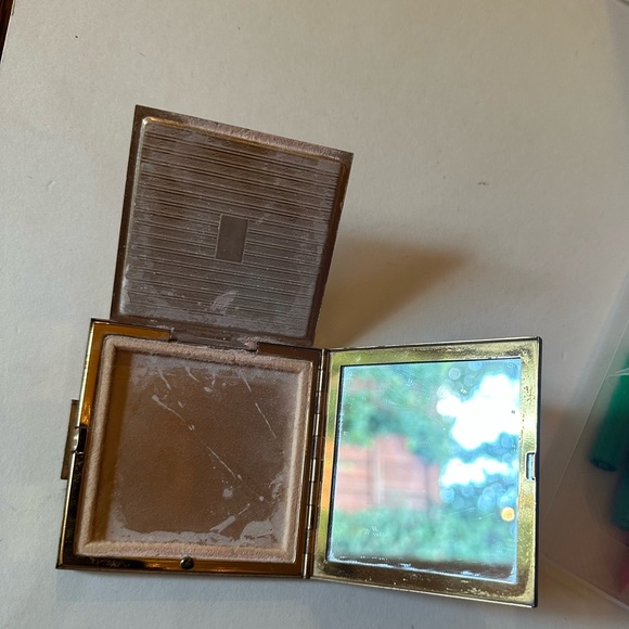 SOLD:Auction/ELGIN AMERICAN Empty Powder Case/GENUINE Abolone Stunning/MenWomen - Picture 5 of 9